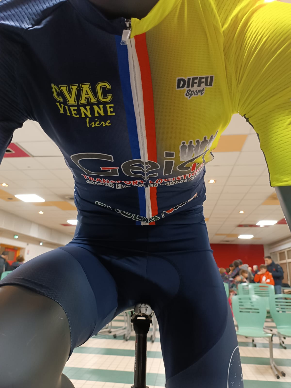 Nouvelle Combinaison manche longue lycra avec poche dossard transparent